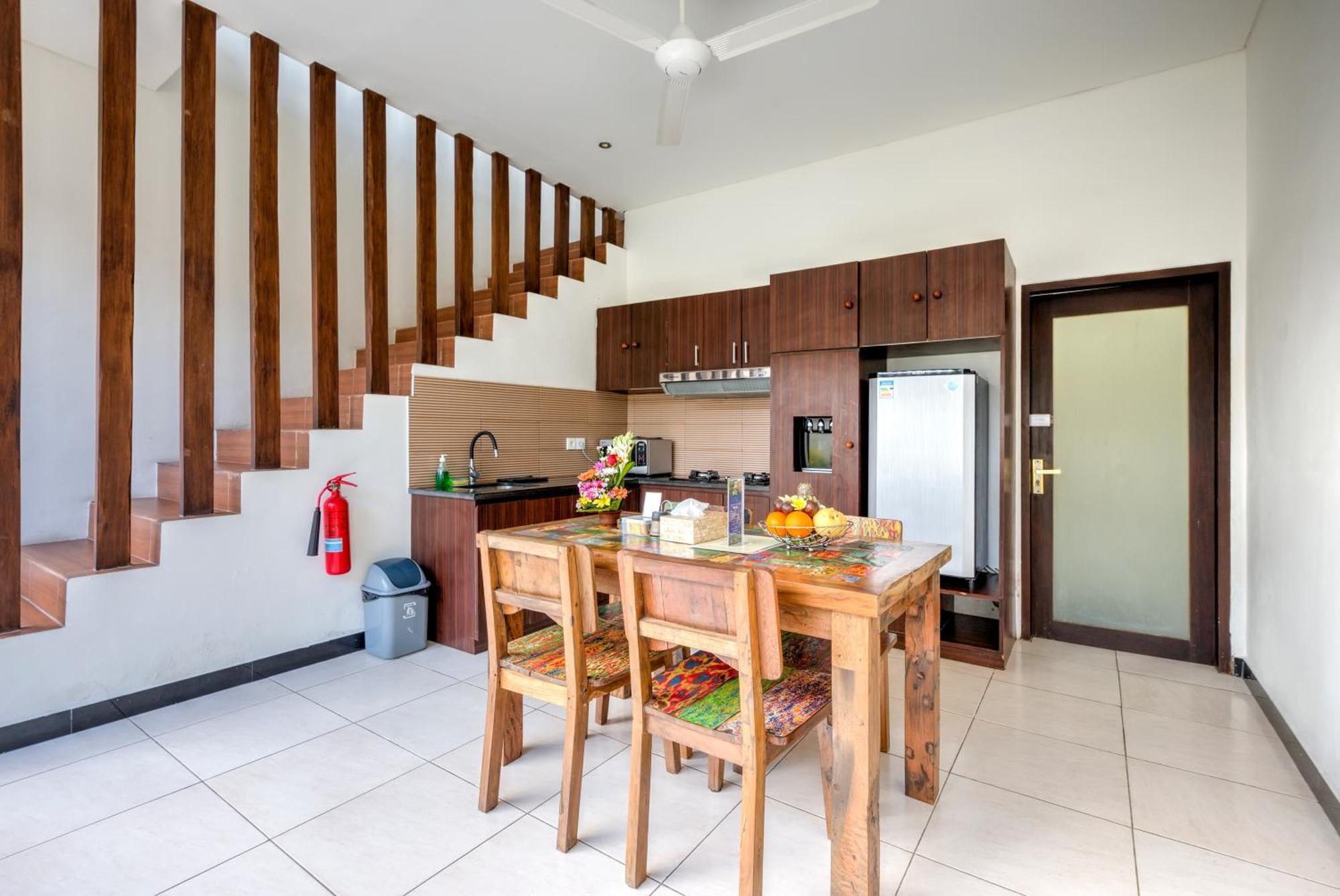 Villa Raka Managed By Manara เลอกีอัน ภายนอก รูปภาพ
